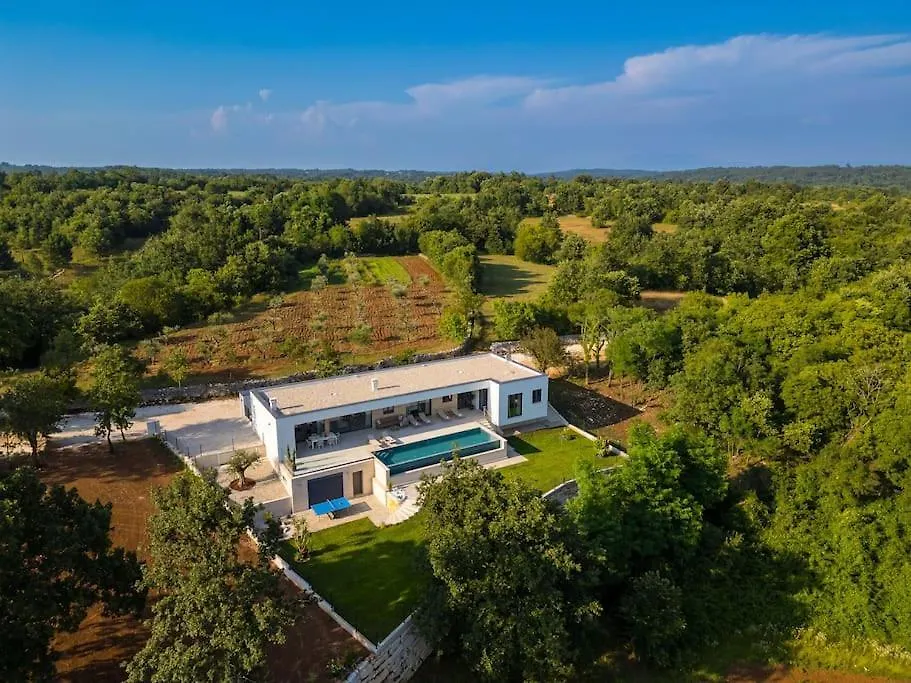 Villa Benina Rossa Inn By Istrialux Gradisce