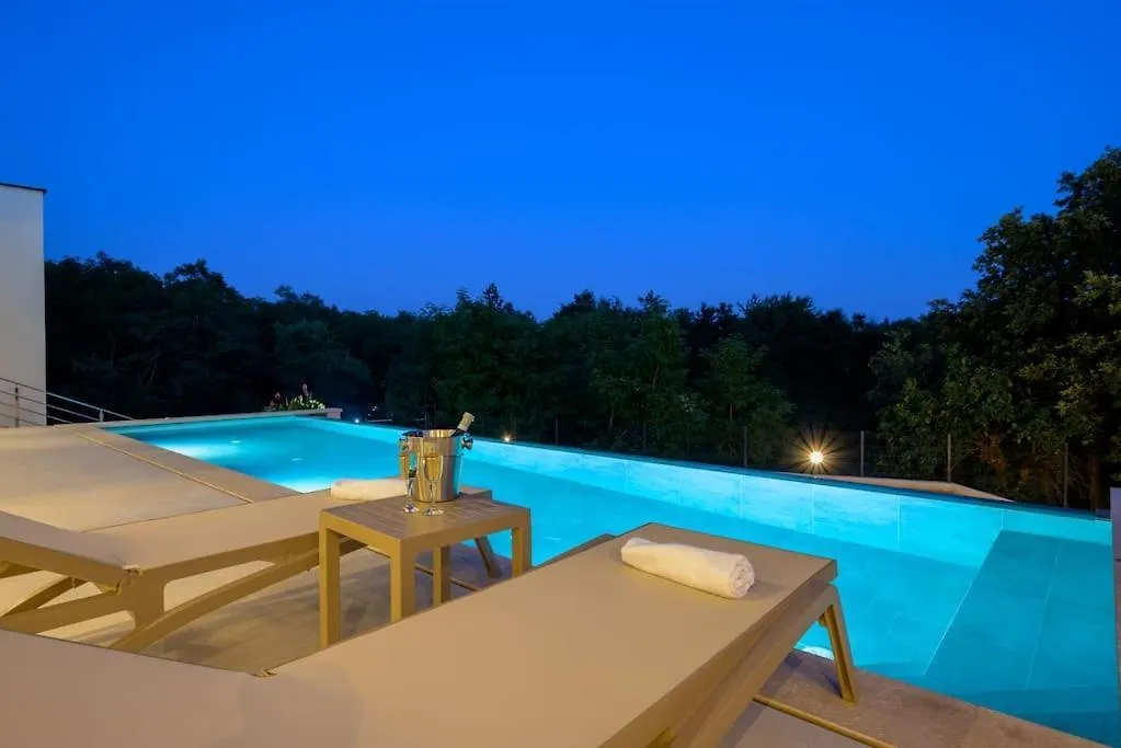Villa Benina Rossa Inn By Istrialux Gradisce